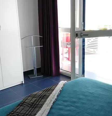 Oda ve Kahvaltı Biorelais Calamintha Sapri
